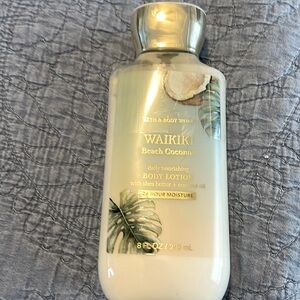 Bath and Body Works Body Lotion.NEW.Unopened. Sealed.Waikiki Beach Coconut.8oz.